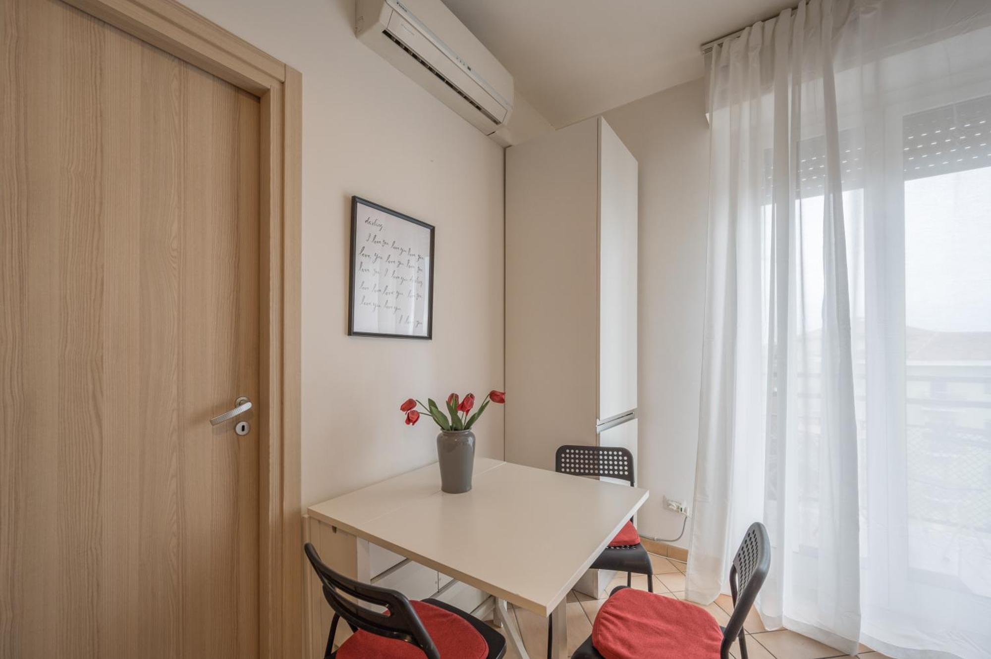 Primopiano - Palmanova Apartamento Milão Exterior foto